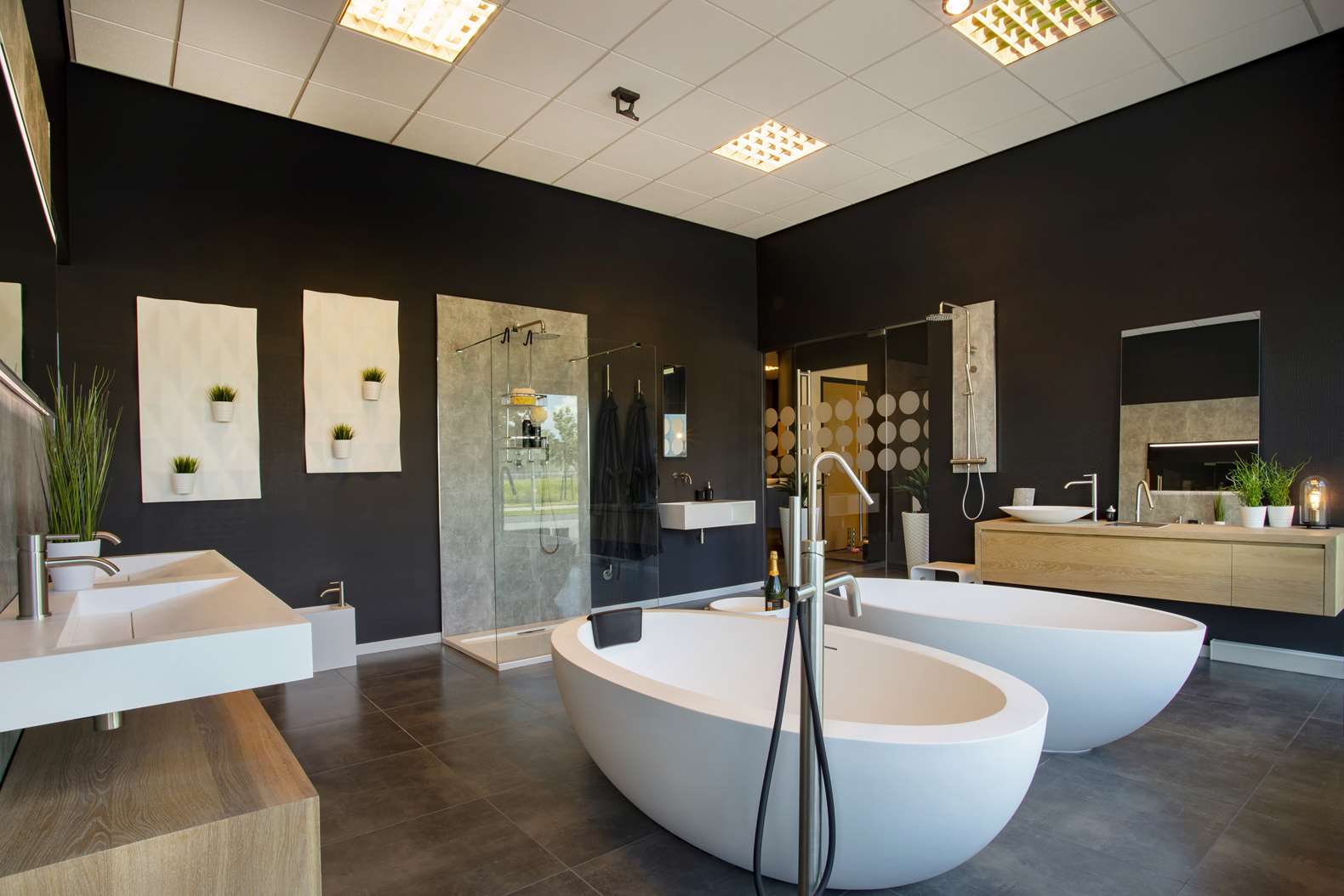 In- en exterieur zaak 09 (Kopie) Showroom design badkamers